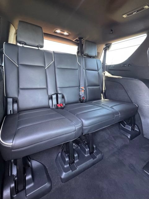 Used 2023 Cadillac Escalade Sport AWD/4WD image 17