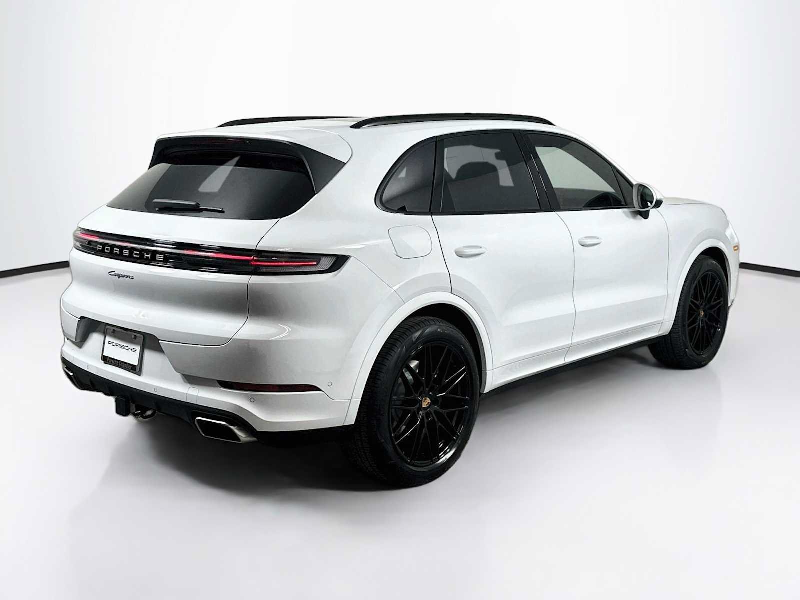 New 2026 Porsche Cayenne AWD/4WD image 9