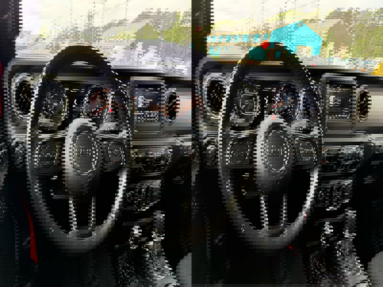 Used 2021 Jeep Gladiator Sport image 16