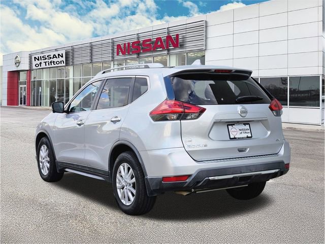 Used 2017 Nissan Rogue SV w/ SV Premium Package FWD image 6