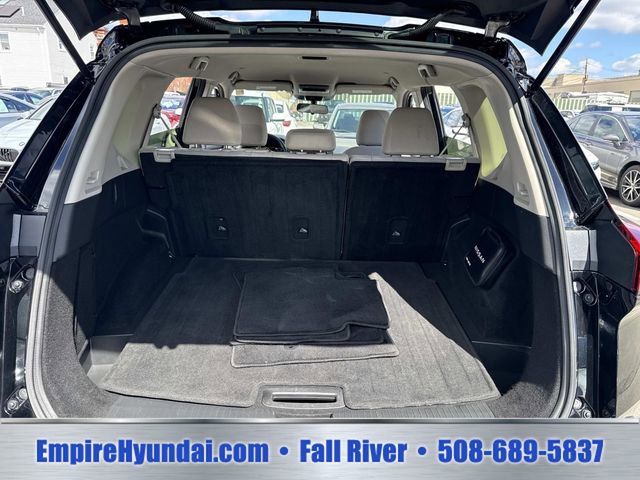 Used 2023 Nissan Rogue SV AWD/4WD image 6