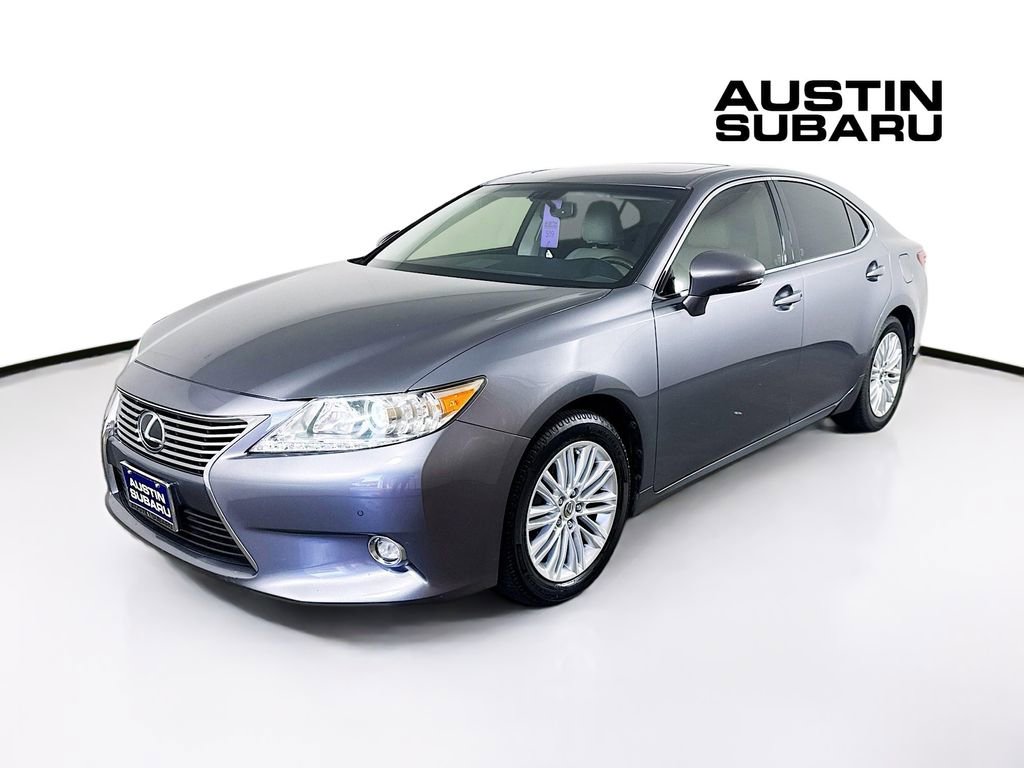 Used 2015 Lexus ES 350 w/ Luxury Package FWD image 3
