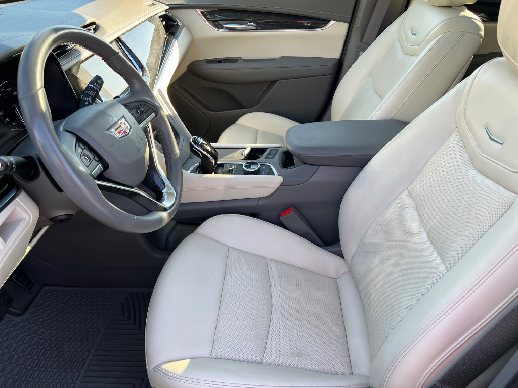 Used 2022 Cadillac XT6 Premium Luxury FWD image 19