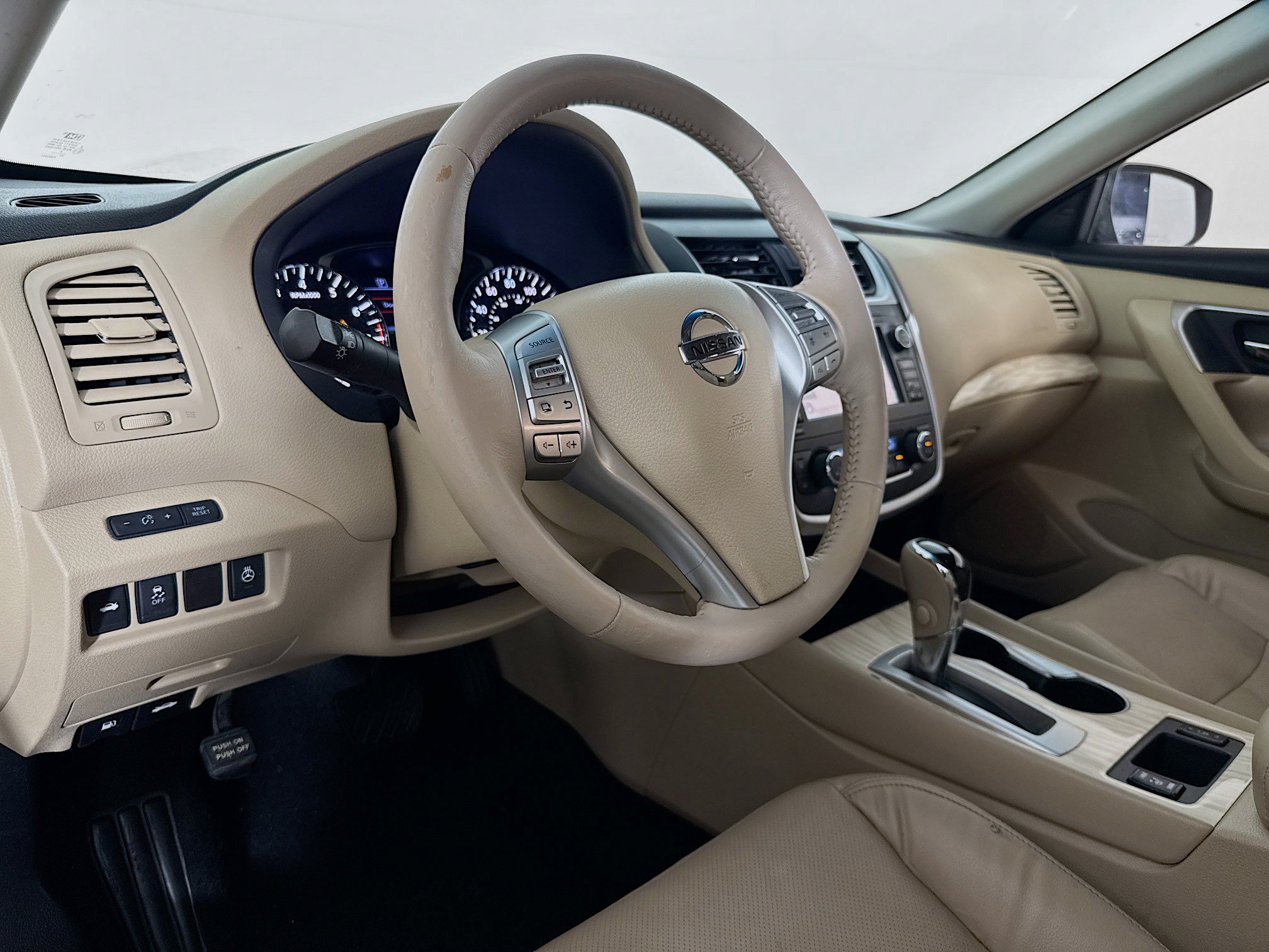 Used 2016 Nissan Altima 2.5 SL w/ 2.5 Technology Package FWD image 21
