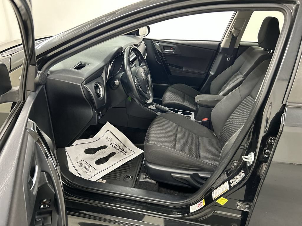 Used 2018 Toyota Corolla iM w/ All-Weather Mat Package FWD image 9