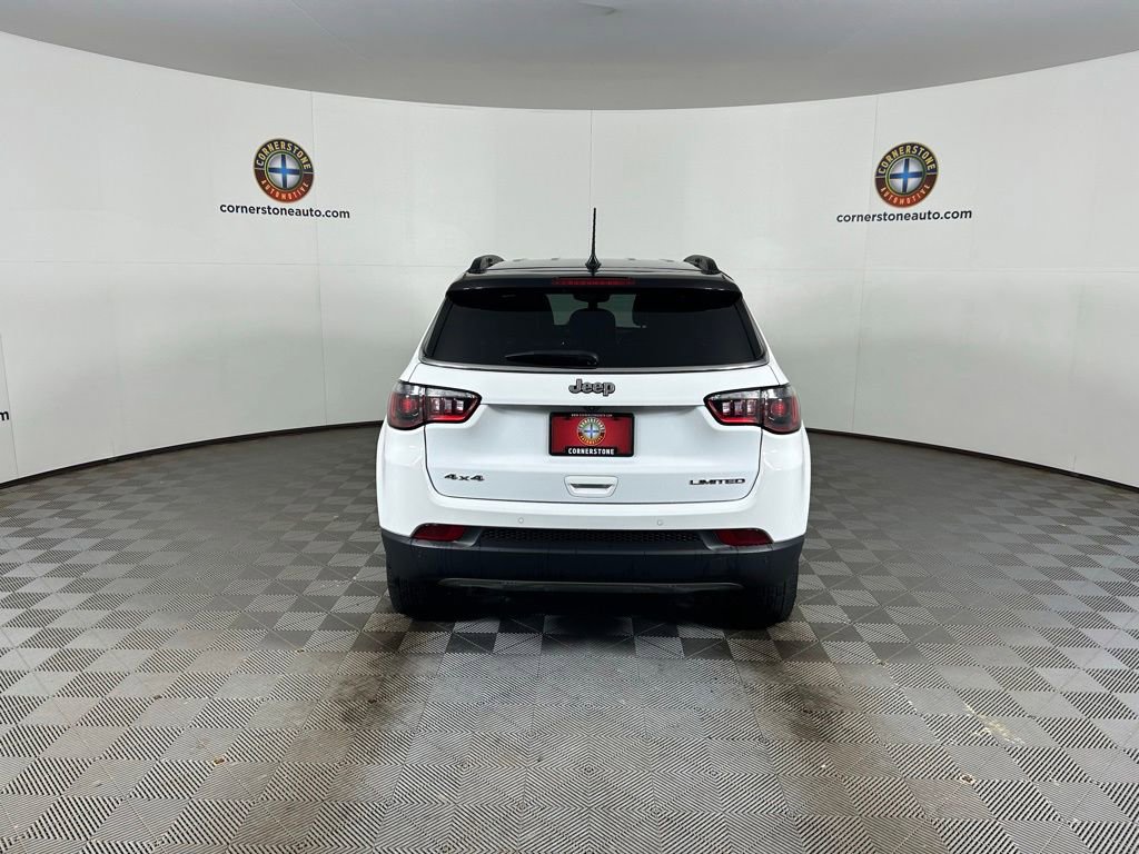 Used 2024 Jeep Compass Limited AWD/4WD image 20