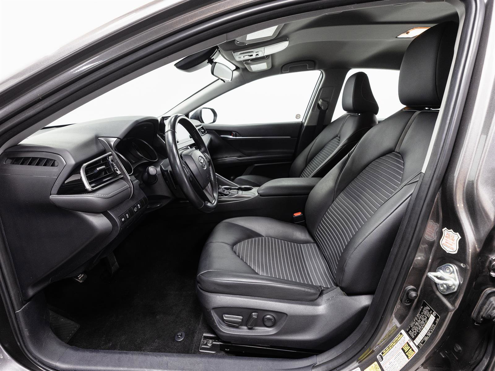 Certified 2024 Toyota Camry SE image 4