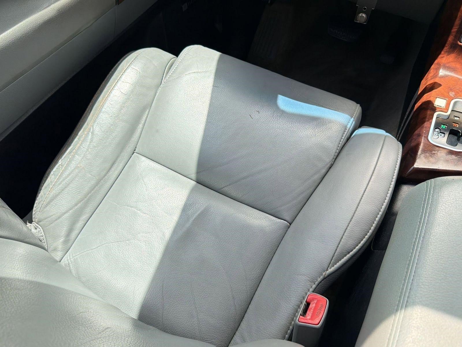 Used 2008 Toyota Sequoia Limited RWD image 29