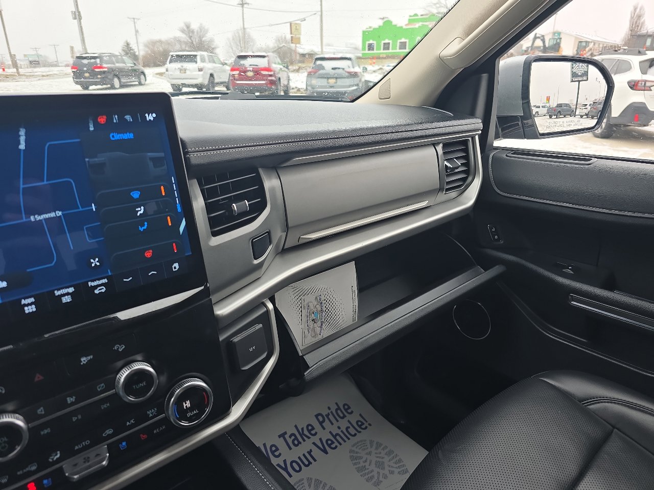 Used 2024 Ford Expedition Max XLT image 39