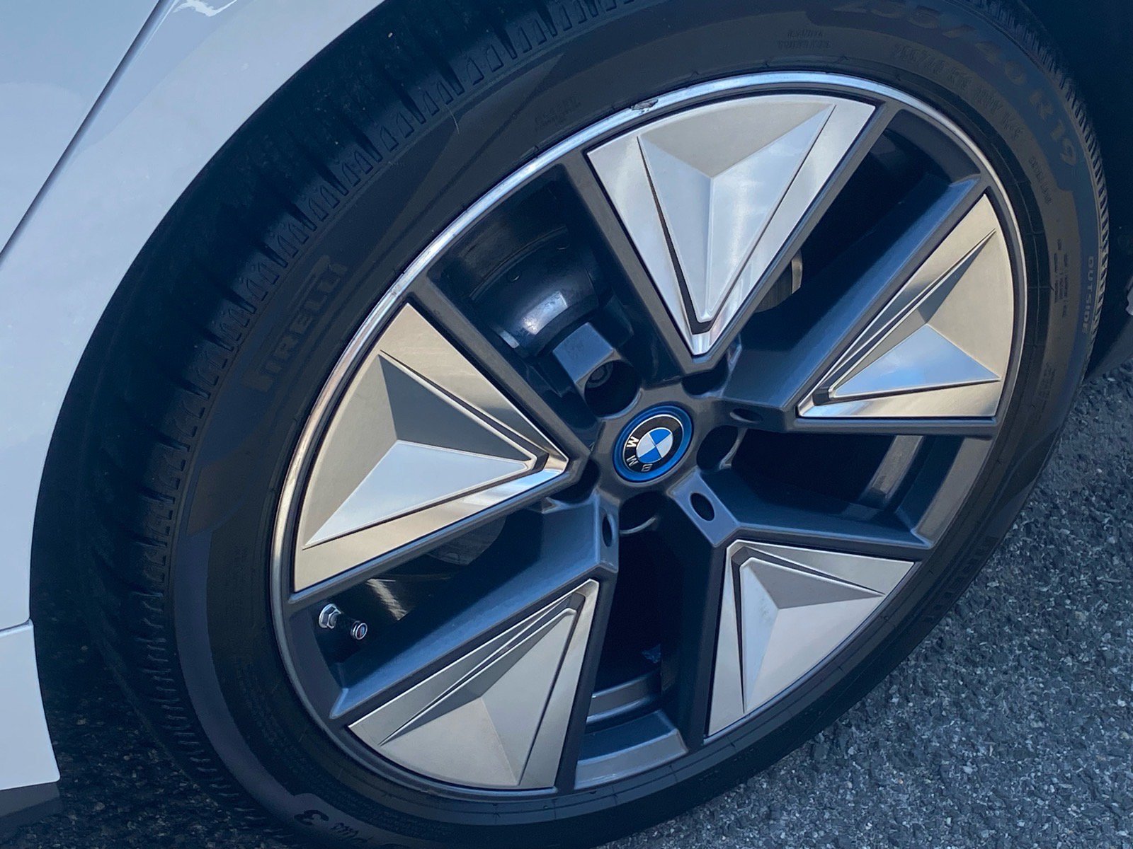 Used 2023 BMW i4 eDrive40 w/ Premium Package RWD image 20