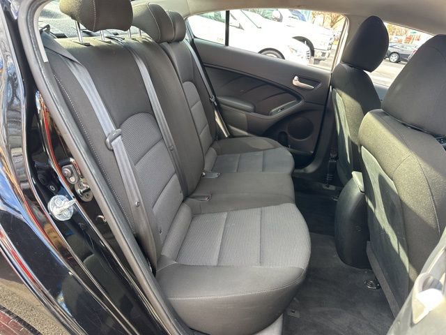 Used 2018 Kia Forte LX w/ LX Rear Camera Package image 10