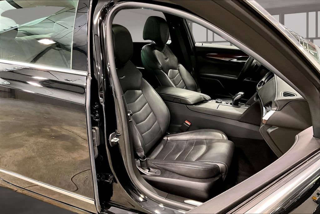 Used 2020 Cadillac CT6 Luxury AWD/4WD image 29