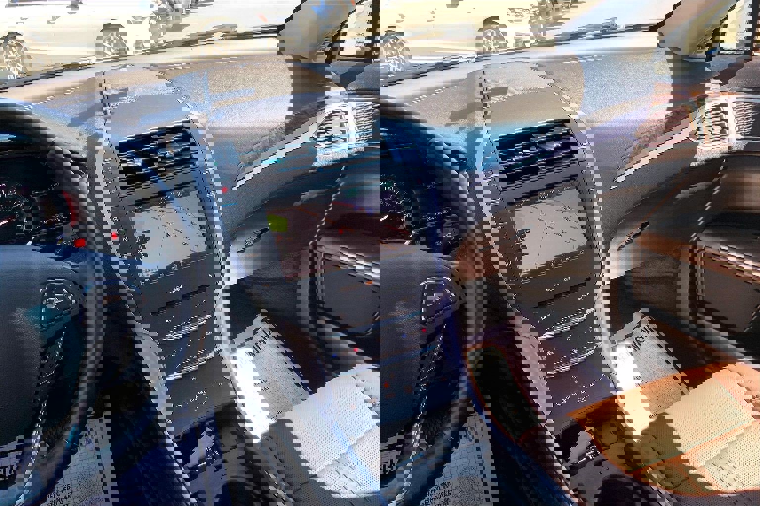 Used 2016 Lincoln MKZ Hybrid w/ Equipment Group 600A Reserve image 8