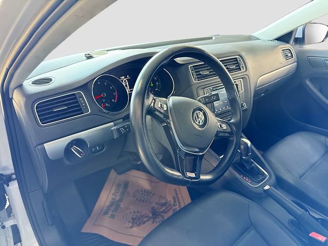Used 2018 Volkswagen Jetta SE FWD image 9