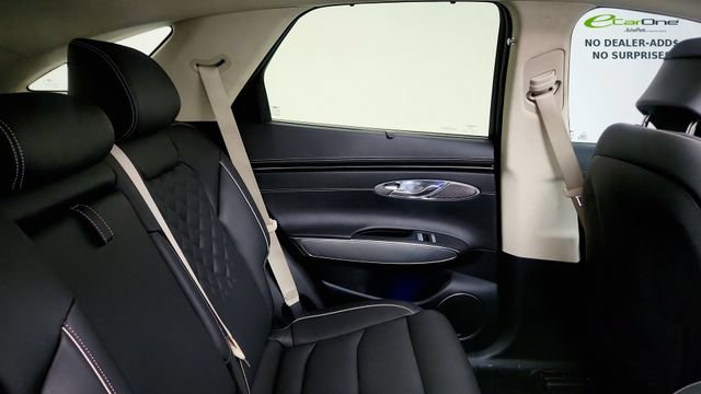Used 2025 Genesis Electrified GV70 w/ Prestige Package AWD/4WD image 38