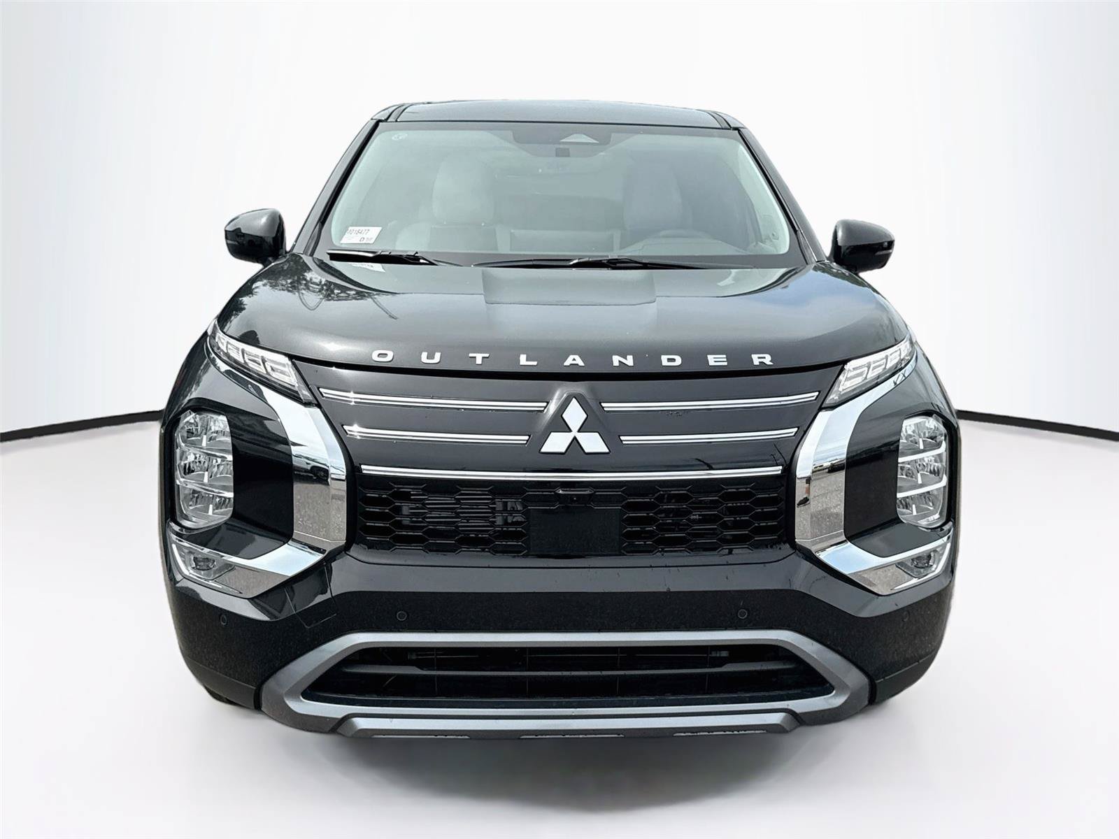 New 2026 Mitsubishi Outlander SE FWD image 8