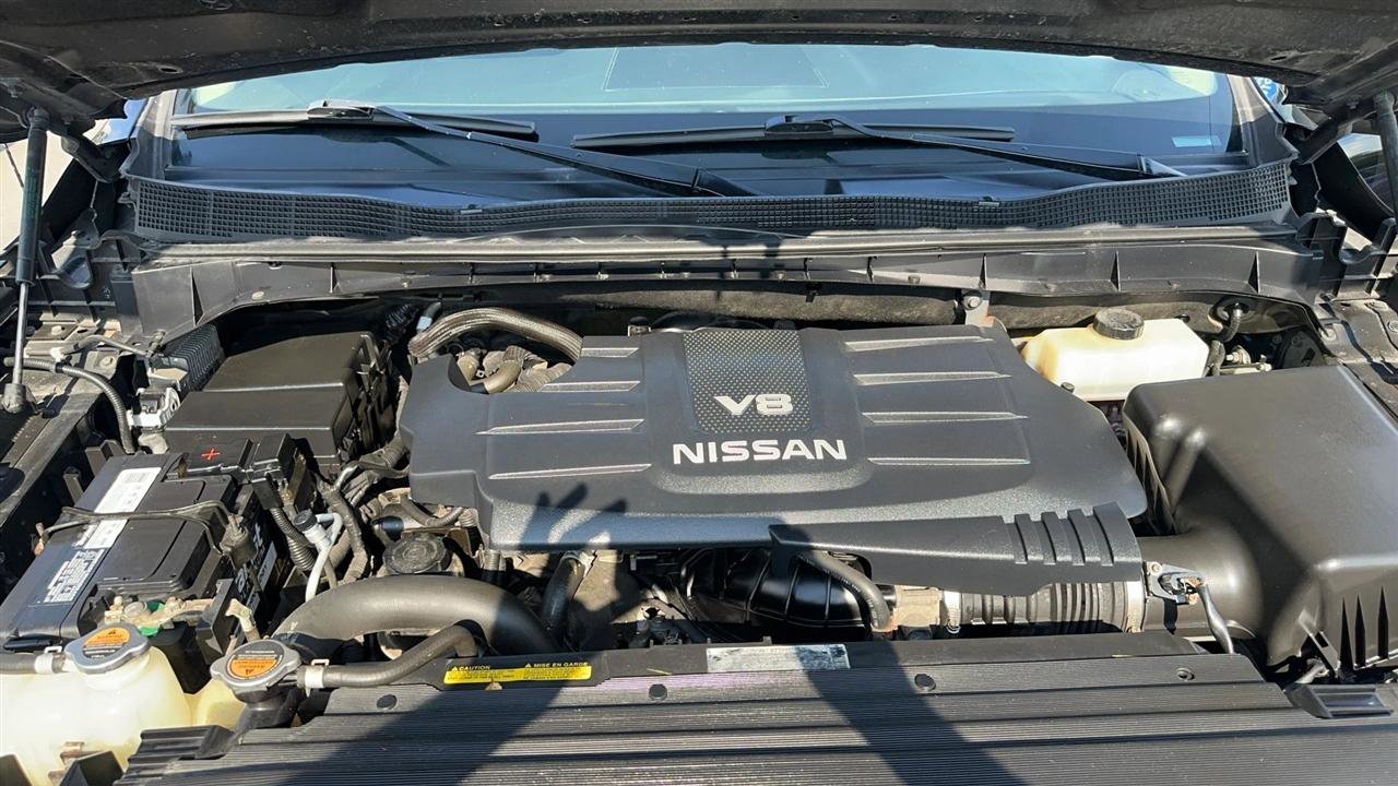 Used 2017 Nissan Titan S AWD/4WD image 38