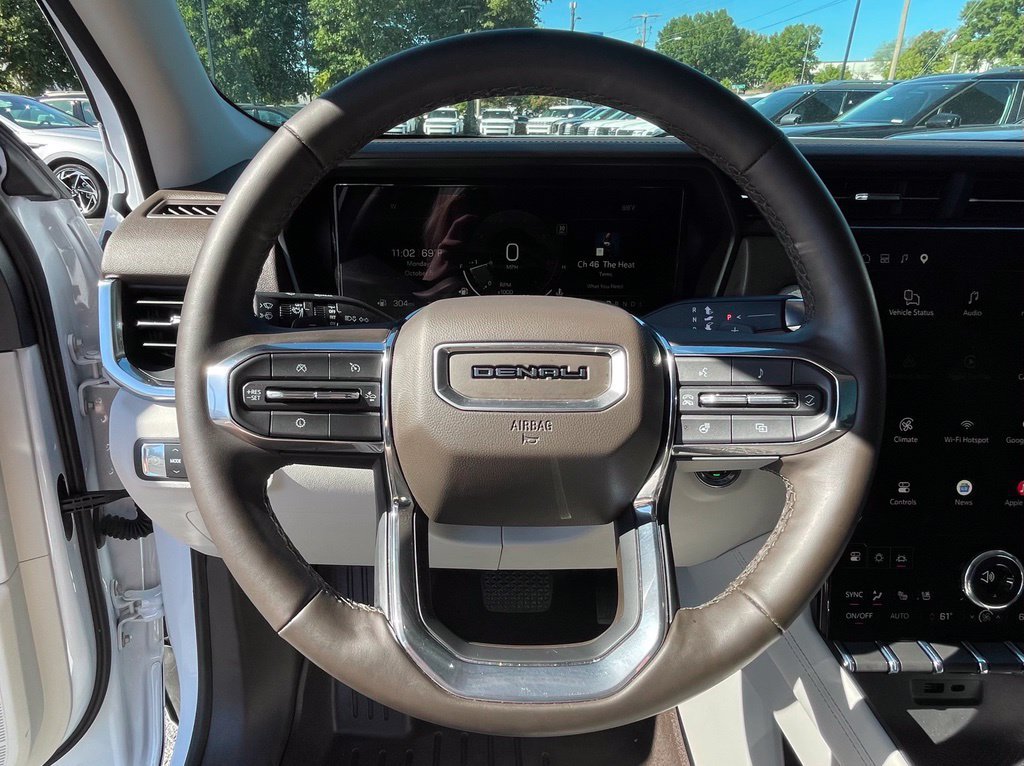 Used 2026 GMC Terrain Denali AWD/4WD image 16