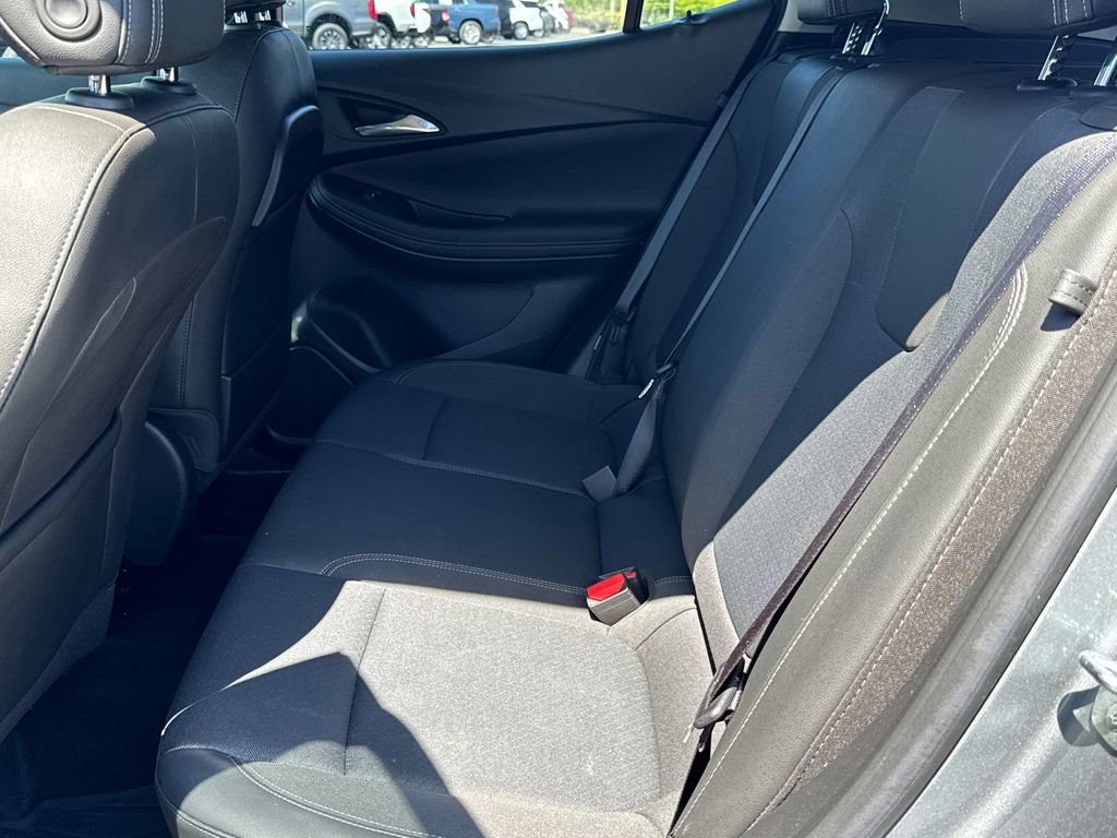 Used 2023 Buick Encore GX Preferred w/ Cold Weather Comfort Package AWD/4WD image 21