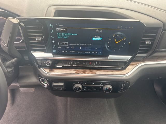 Used 2024 Chevrolet Silverado 3500 LT image 10