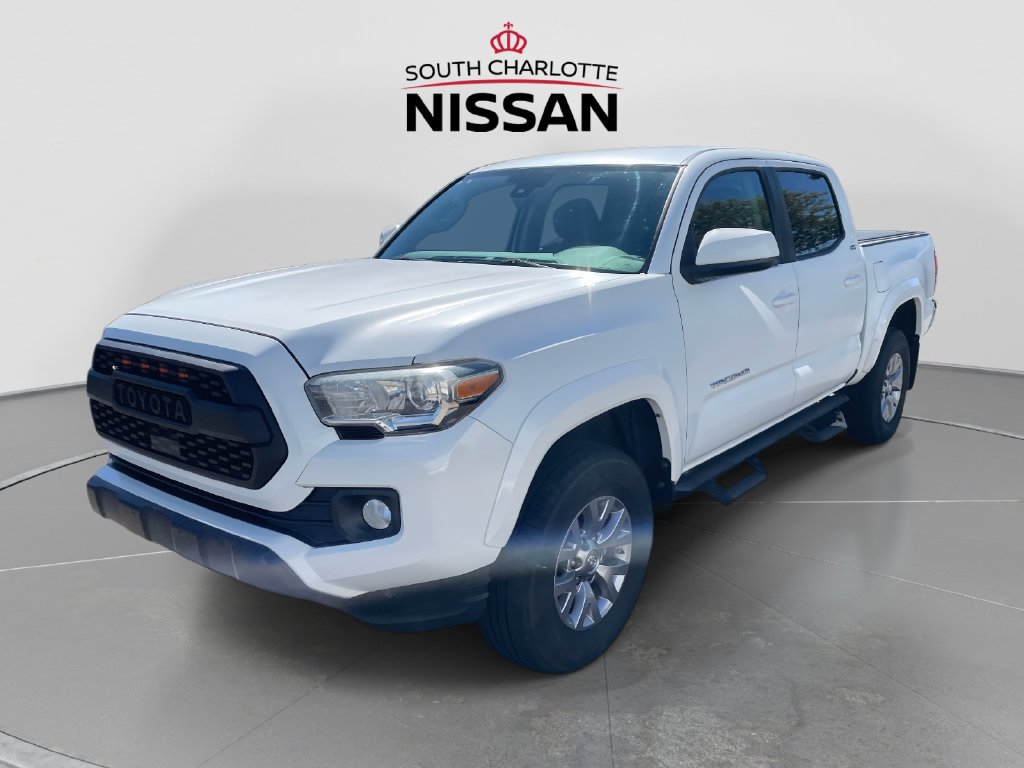 Used 2018 Toyota Tacoma SR5 RWD image 3