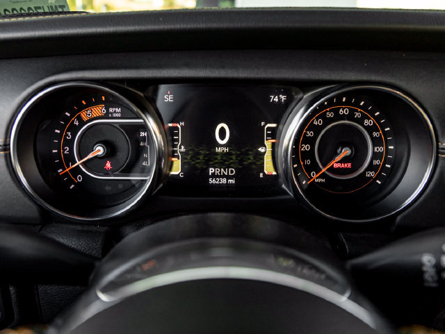 Used 2021 Jeep Wrangler Unlimited Sahara AWD/4WD image 19