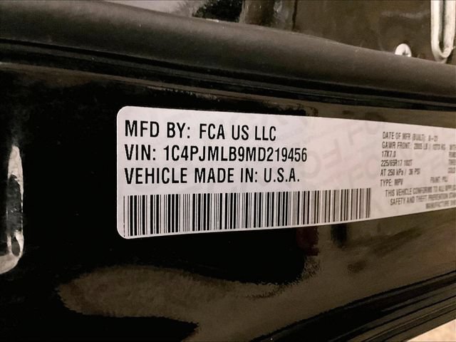 Used 2021 Jeep Cherokee Latitude Plus AWD/4WD image 33