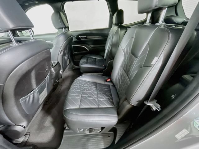 Used 2023 Kia Telluride EX X-Line AWD/4WD image 27