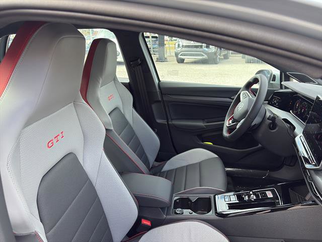 New 2026 Volkswagen GTI SE FWD image 9