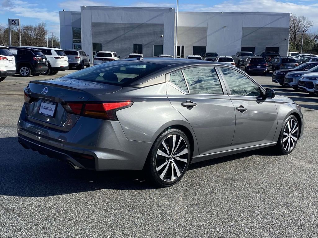 Used 2022 Nissan Altima 2.5 SR image 6