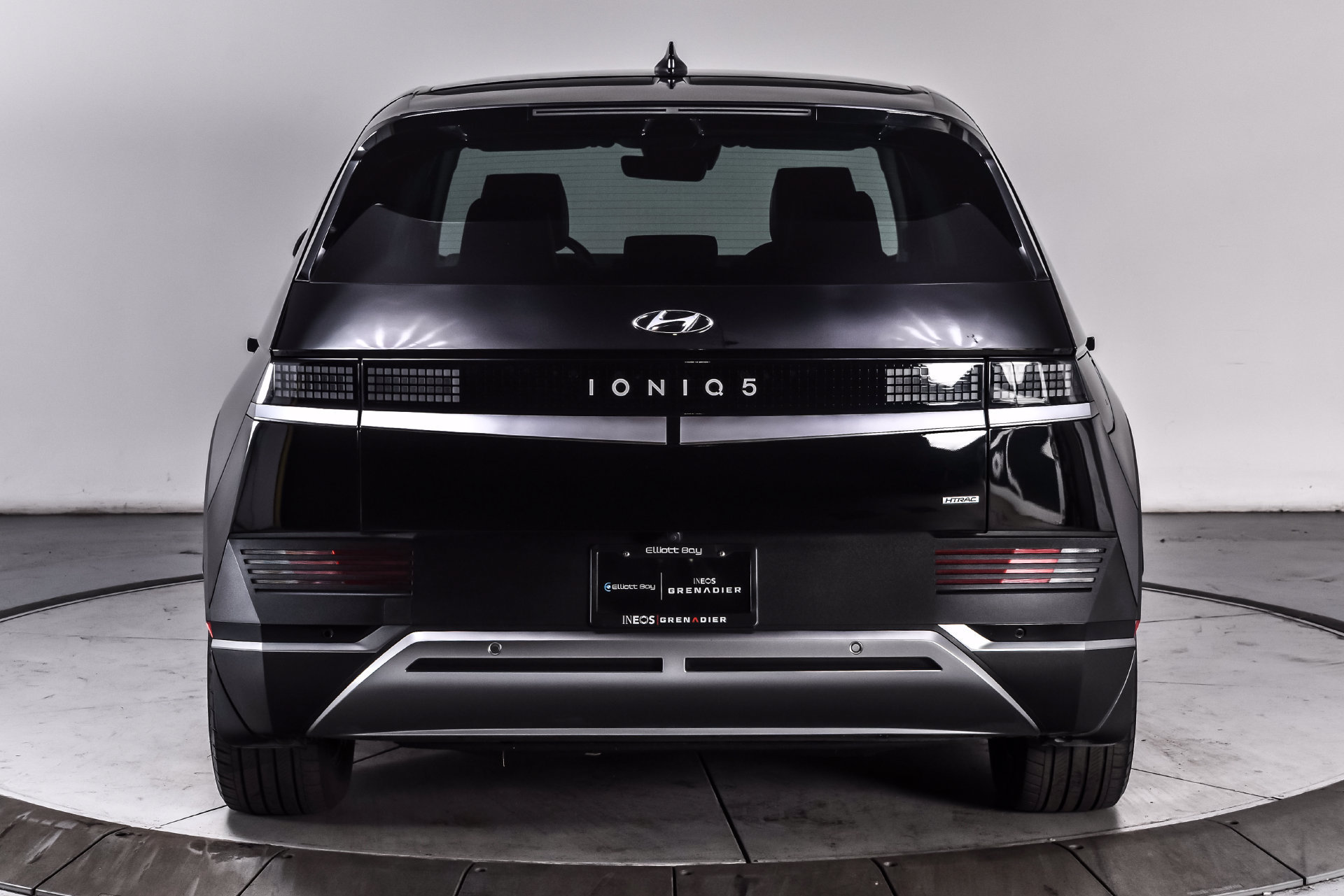 Used 2023 Hyundai Ioniq 5 SEL AWD/4WD image 5