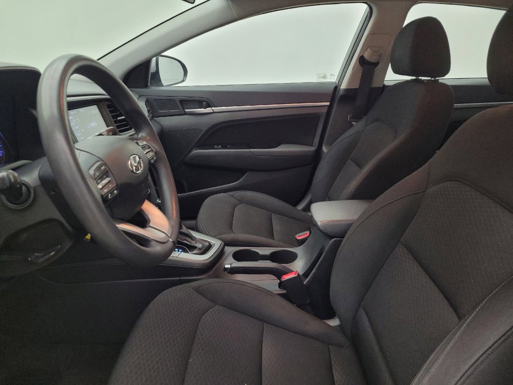 Used 2020 Hyundai Elantra SEL w/ Cargo Package (C1) FWD image 17