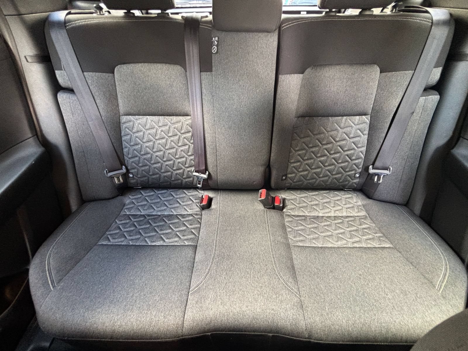Used 2025 Nissan Kicks SV FWD image 36