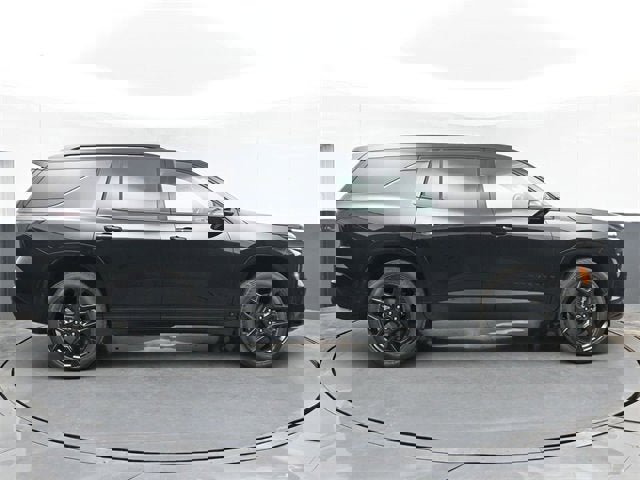 New 2026 Chevrolet Traverse RS image 15