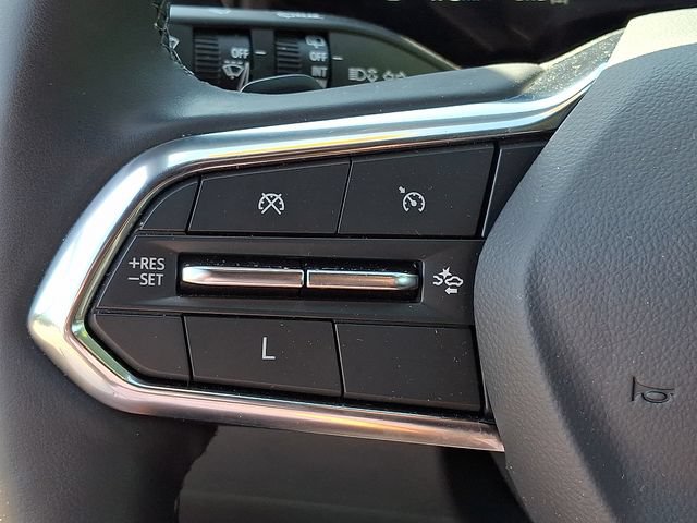 Used 2025 Chevrolet Equinox LT AWD/4WD image 16