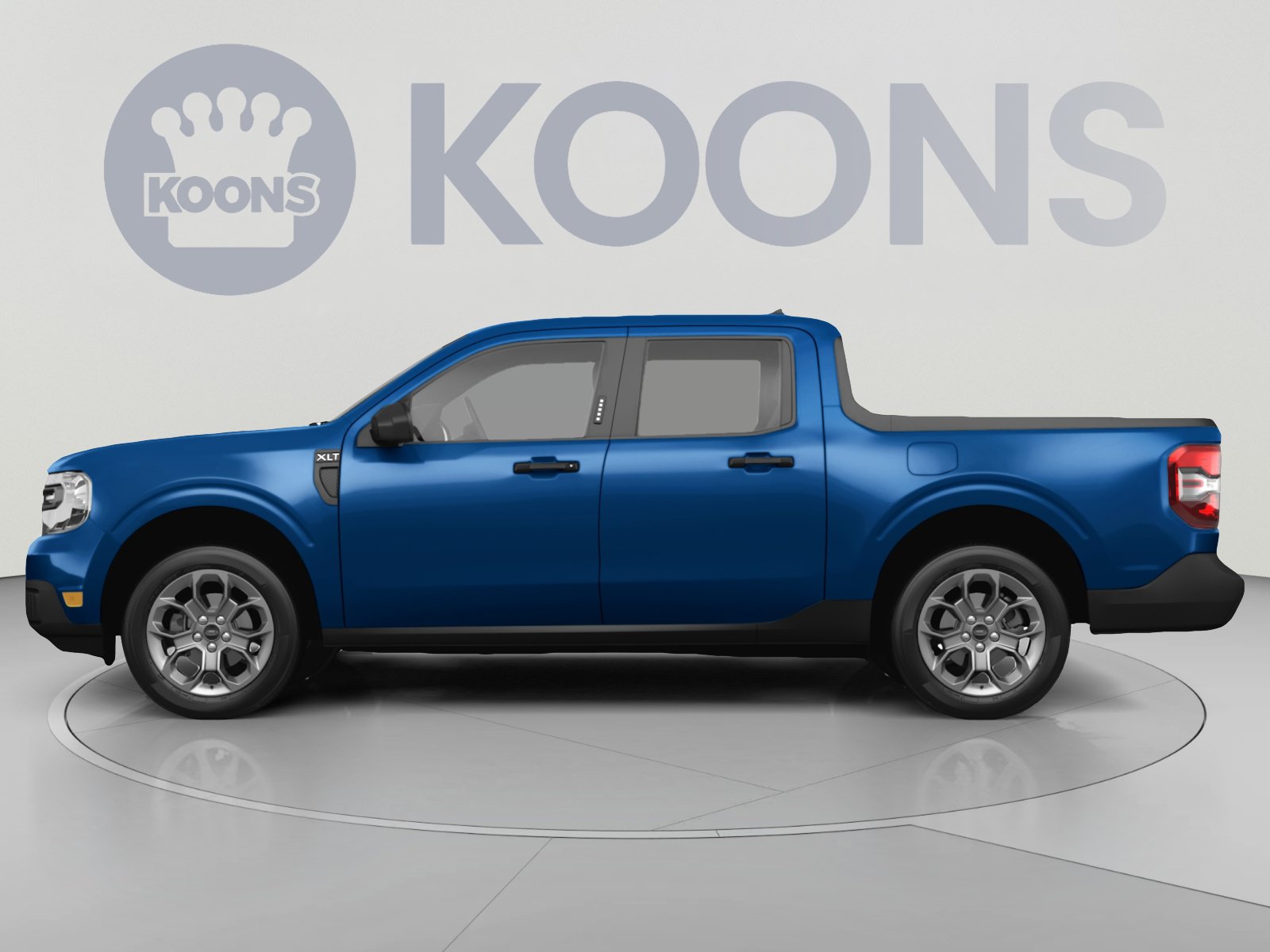 Used 2024 Ford Maverick XLT FWD image 2