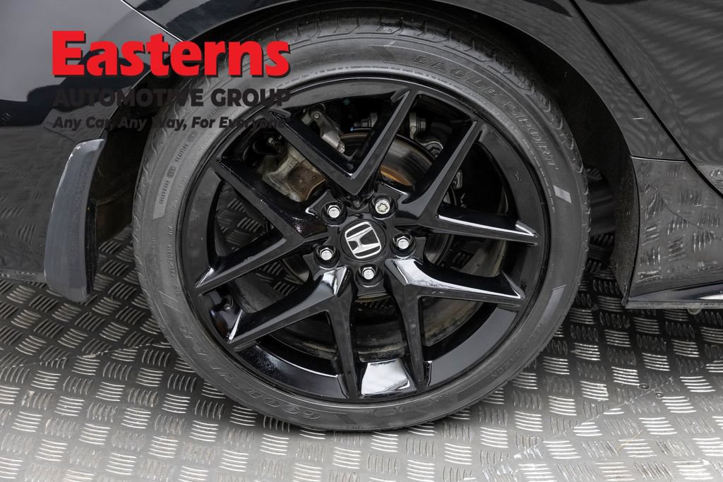 Used 2023 Honda Civic Sport image 29