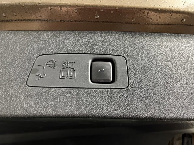 Used 2022 Lincoln Corsair AWD w/ Equipment Group 101A image 41