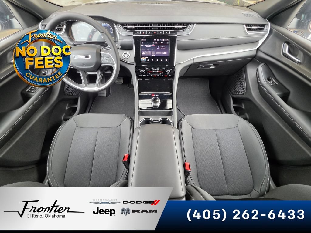 New 2026 Jeep Grand Cherokee Laredo X AWD/4WD image 2