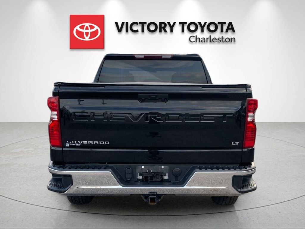 Used 2023 Chevrolet Silverado 1500 LT AWD/4WD image 4