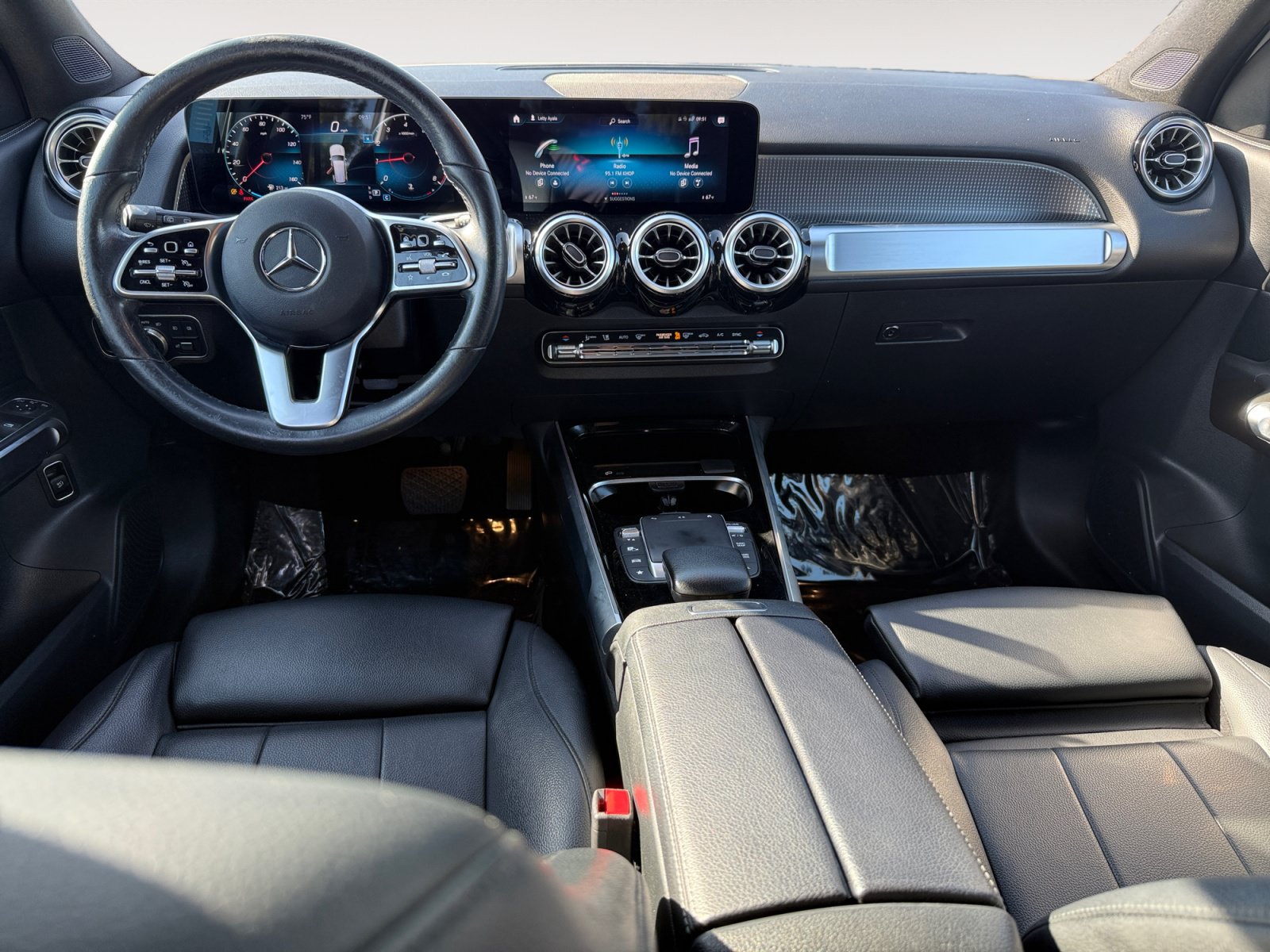 Used 2022 Mercedes-Benz GLB 250 4MATIC image 15