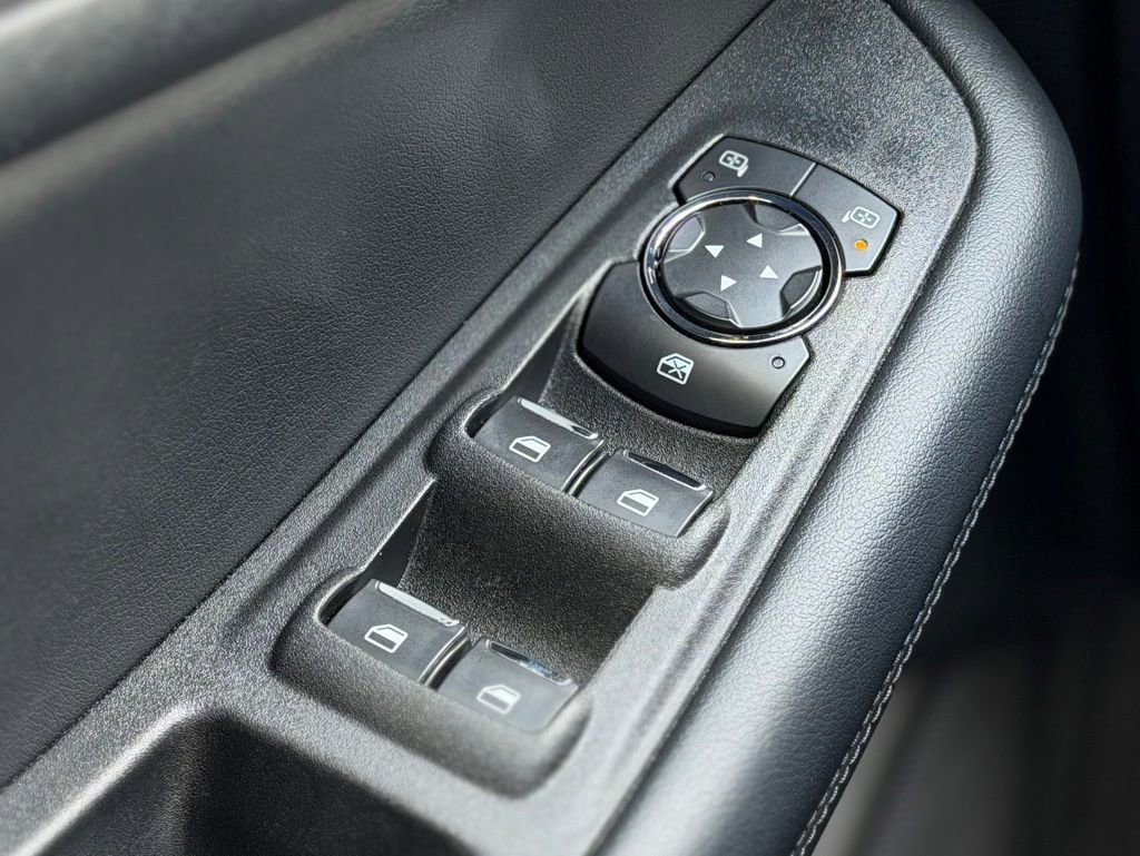 Used 2023 Ford Edge SEL w/ Convenience Package AWD/4WD image 14