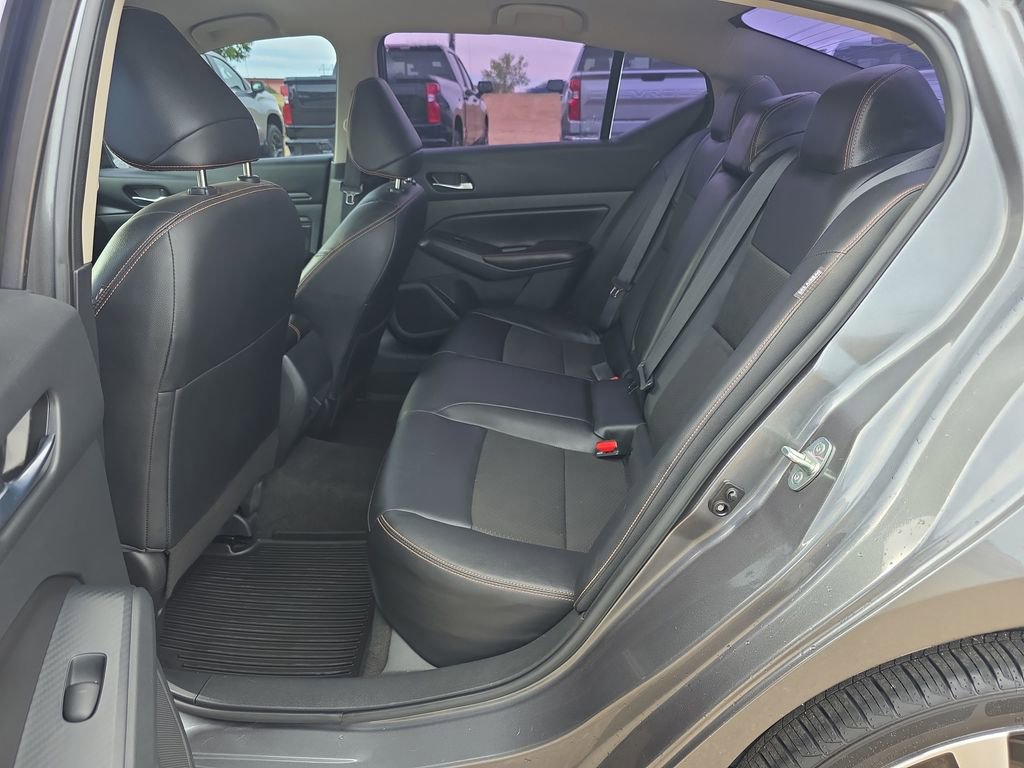 Used 2022 Nissan Altima 2.5 SR AWD/4WD image 26