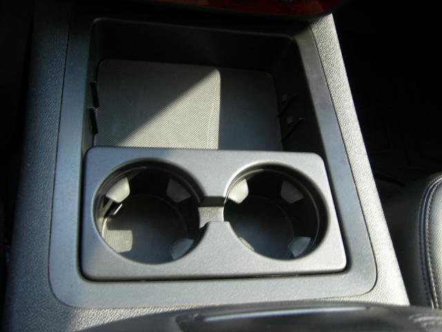 Used 2013 Chevrolet Tahoe LT AWD/4WD image 13