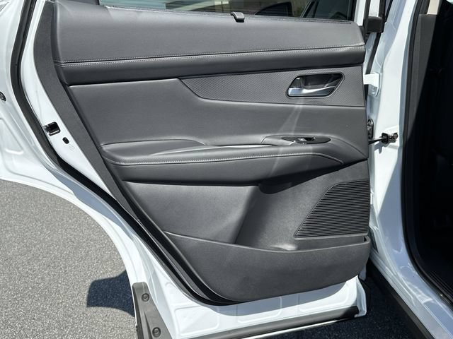 New 2026 Nissan Murano Platinum w/ Cargo Package AWD/4WD image 18