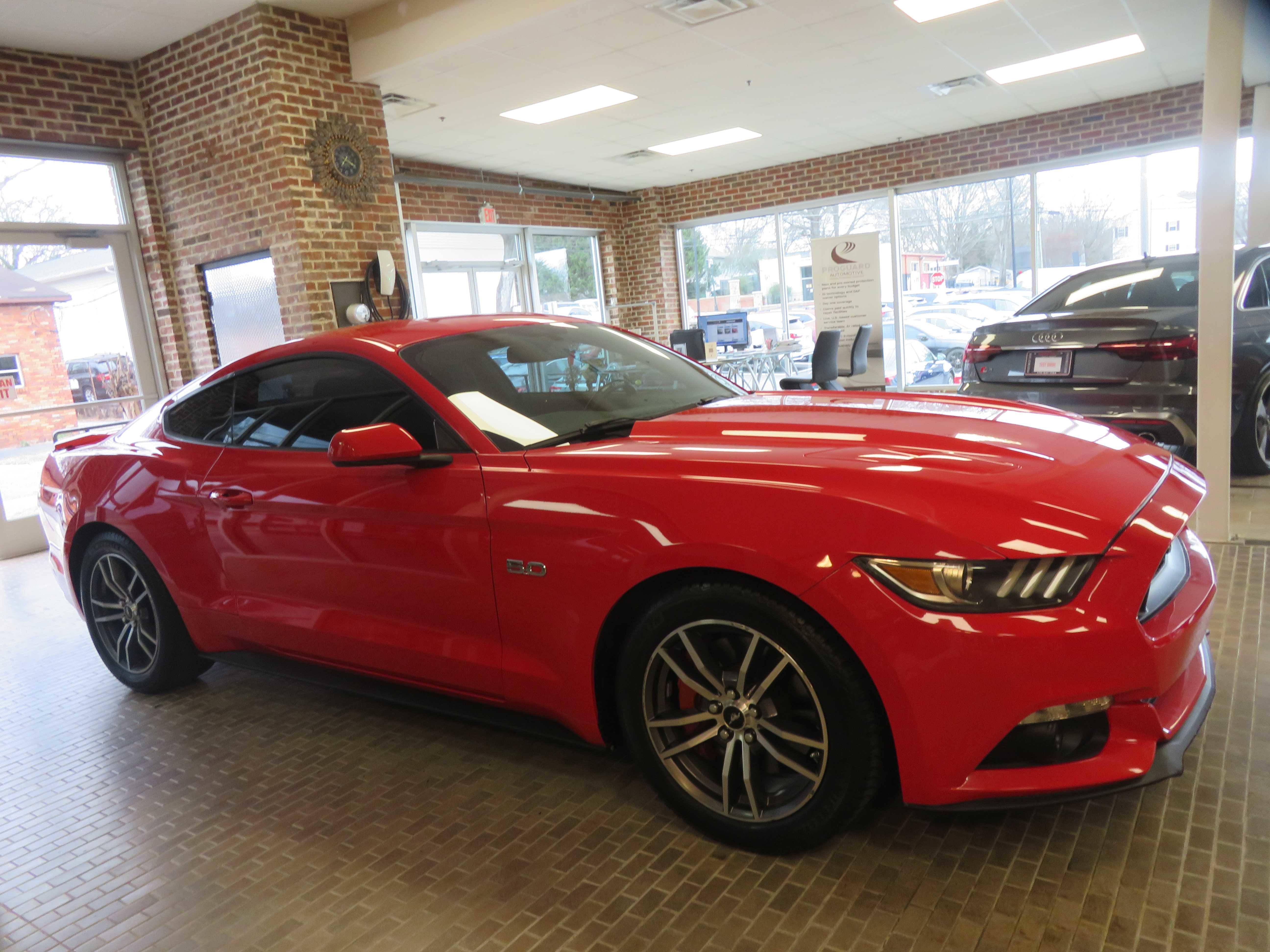 Used 2017 Ford Mustang GT image 47