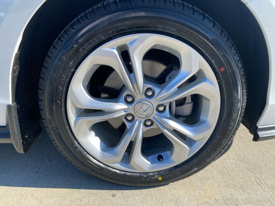 Certified 2023 Honda Accord LX image 29