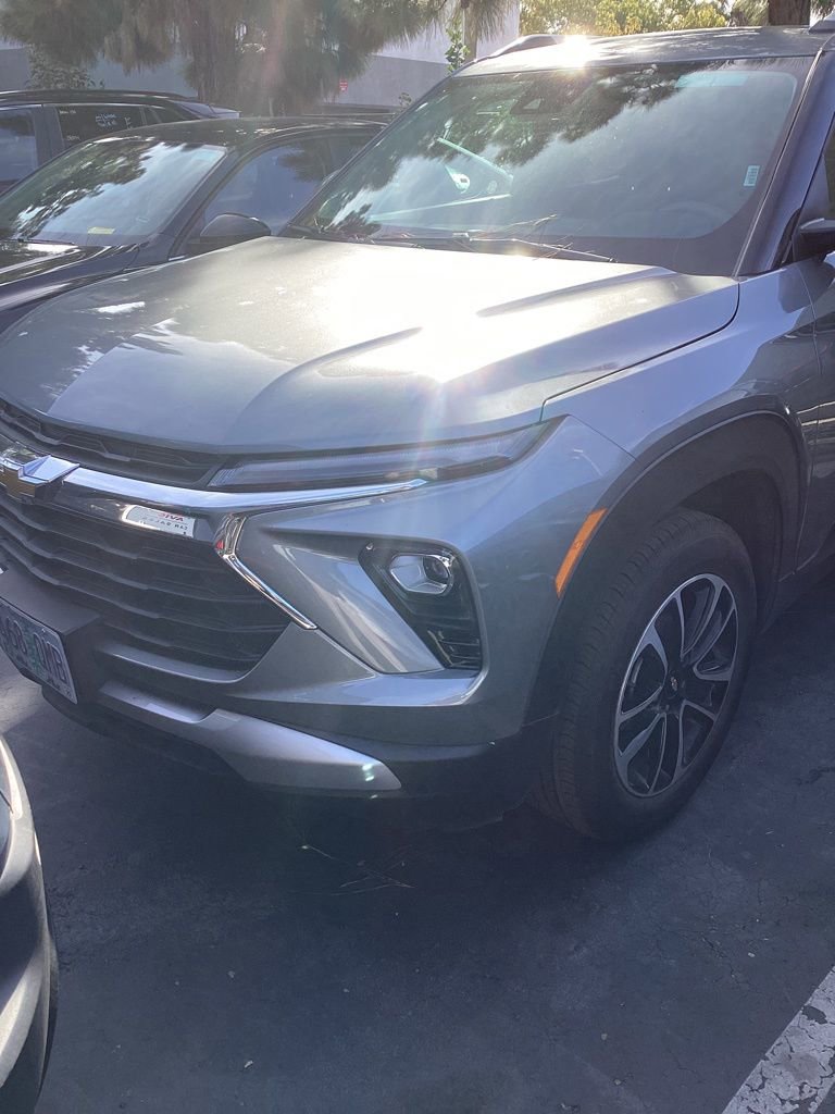 Used 2025 Chevrolet TrailBlazer LT image 6