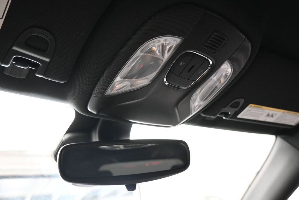 Used 2023 Jeep Compass Latitude AWD/4WD image 21