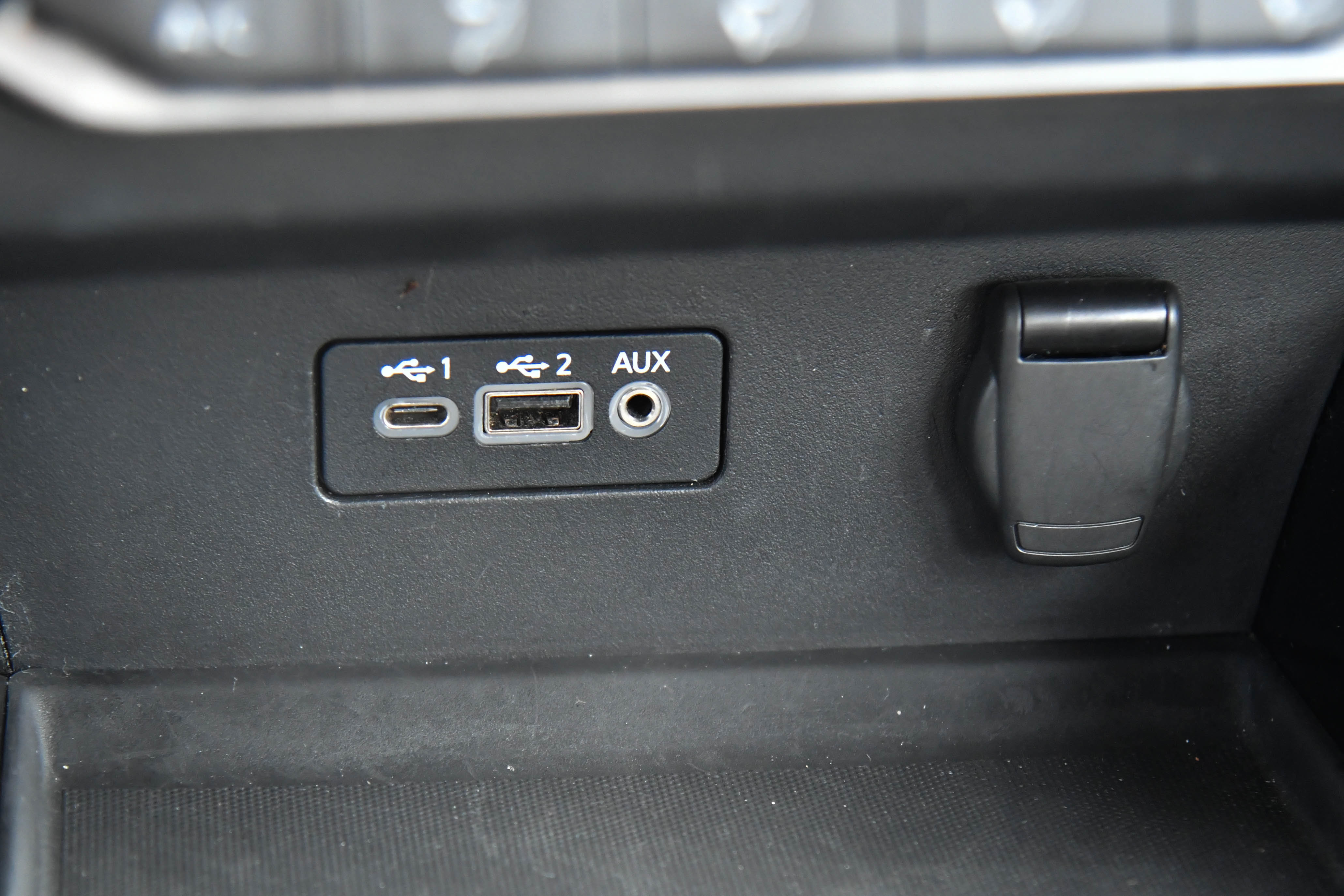 Used 2024 Nissan Altima 2.5 SV image 23